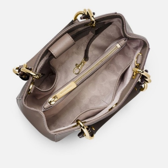 MICHAEL MICHAEL KORS Cynthia Saffiano Leather Satchel - Picture 3 of 14